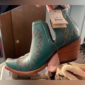Ariat Booties-NEW
